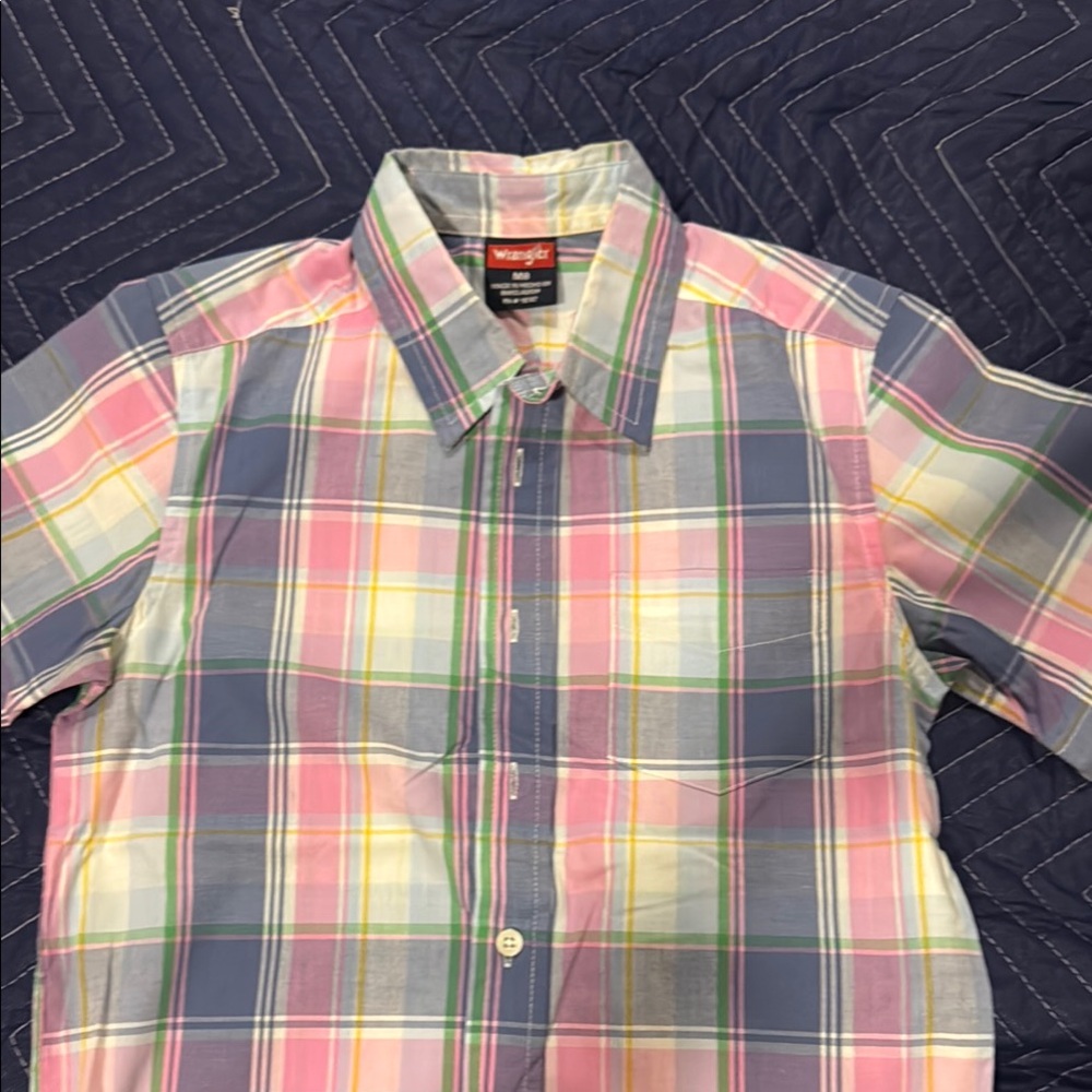 Wrangler Pink and Blue Button Down Shirt Lightweight Cotton